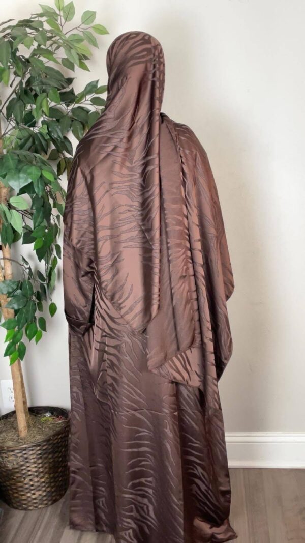 Jacquard Open Abayas